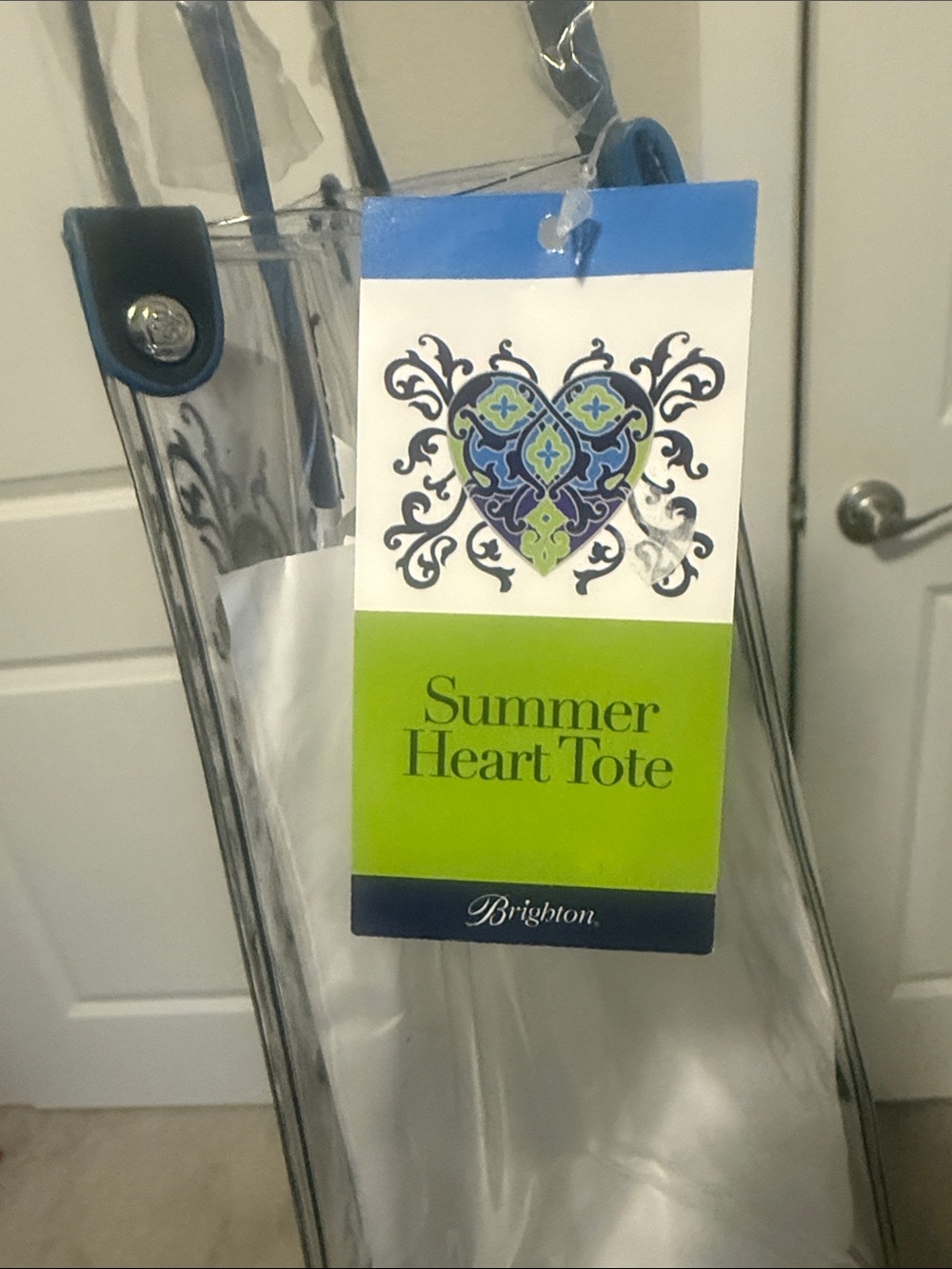 Brighton Summer Heart Tote with Navy Handles-NWT!! - Picture 2 of 5